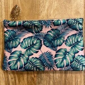 New IPSY makeup bag